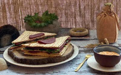 Cold-smoked reindeer club sandwich